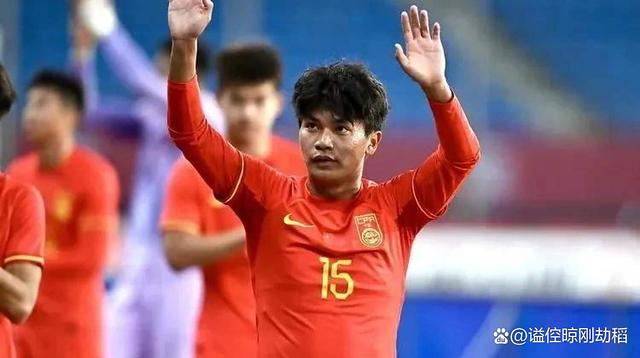 国足东亚杯终极战,申花主帅紧张,比球迷更甚的简单介绍